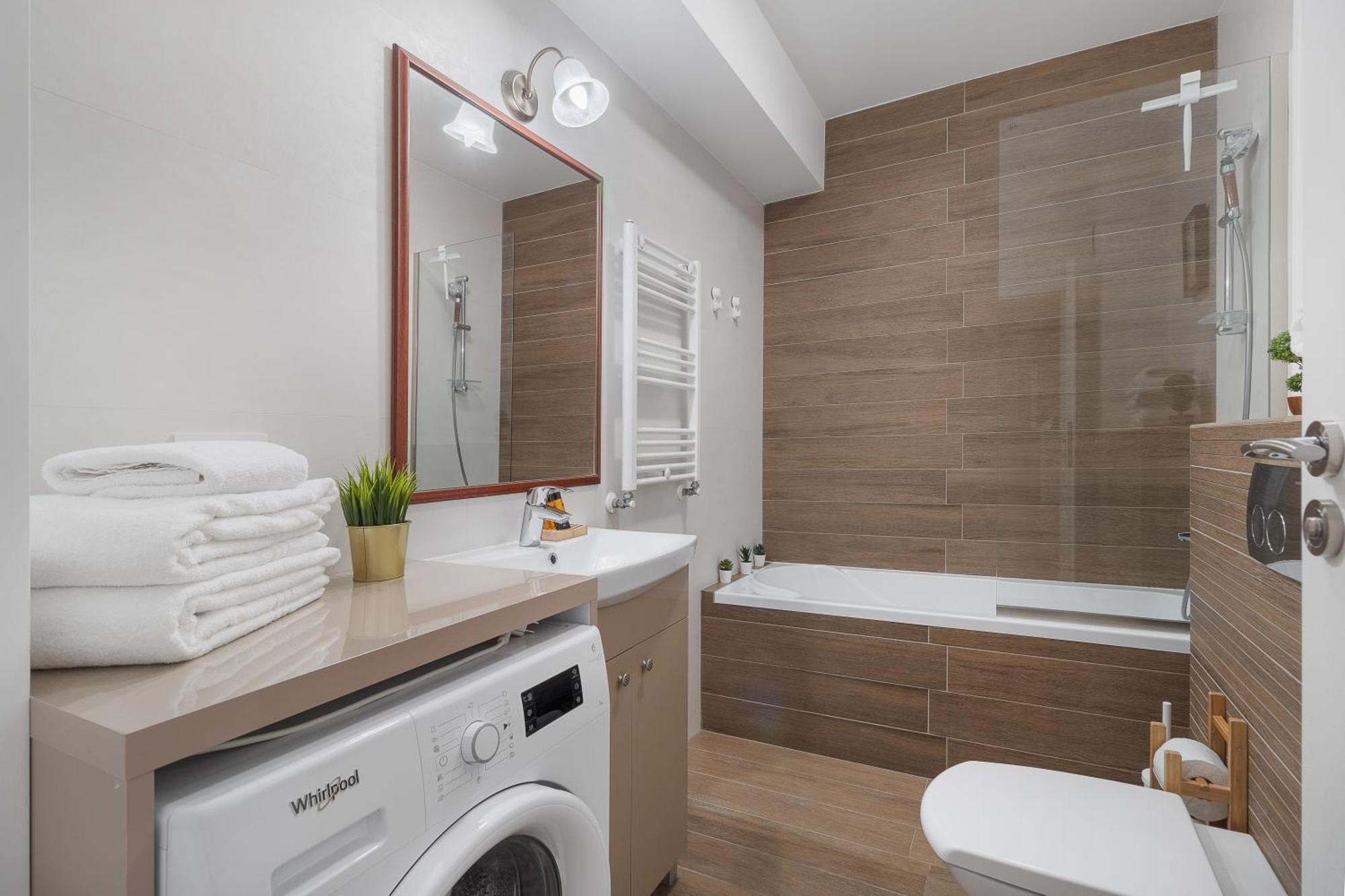 Warm Flat Lägenhet Oradea Exteriör bild